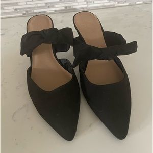 Loft outlet  black shoes side 7 best offer no tag never used